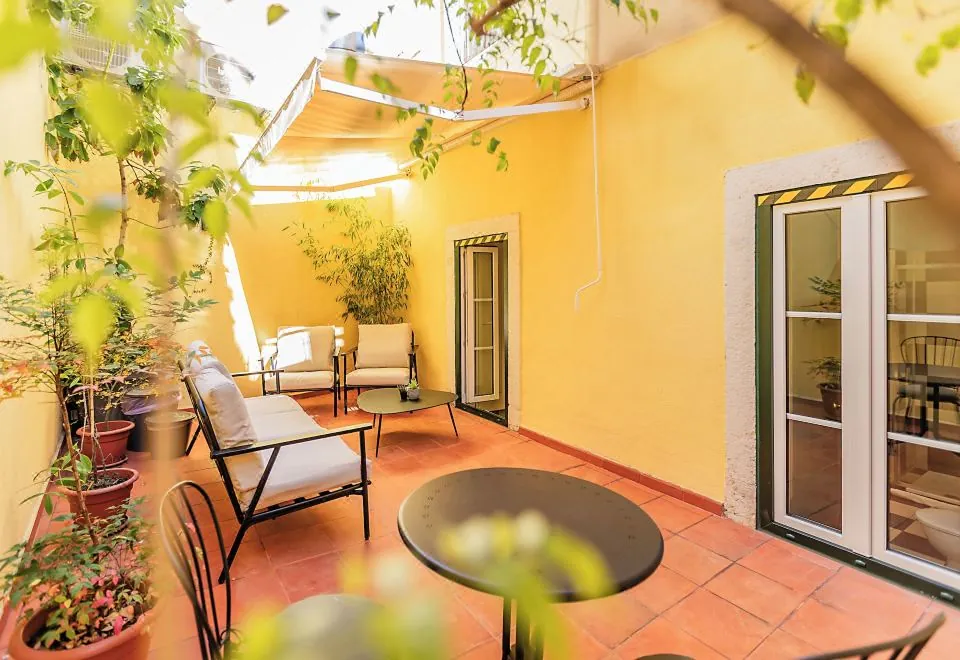 LR Guest House