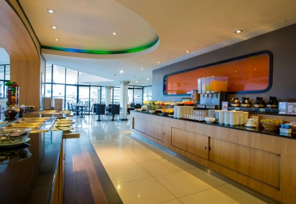 Flipper Lodge Hotel