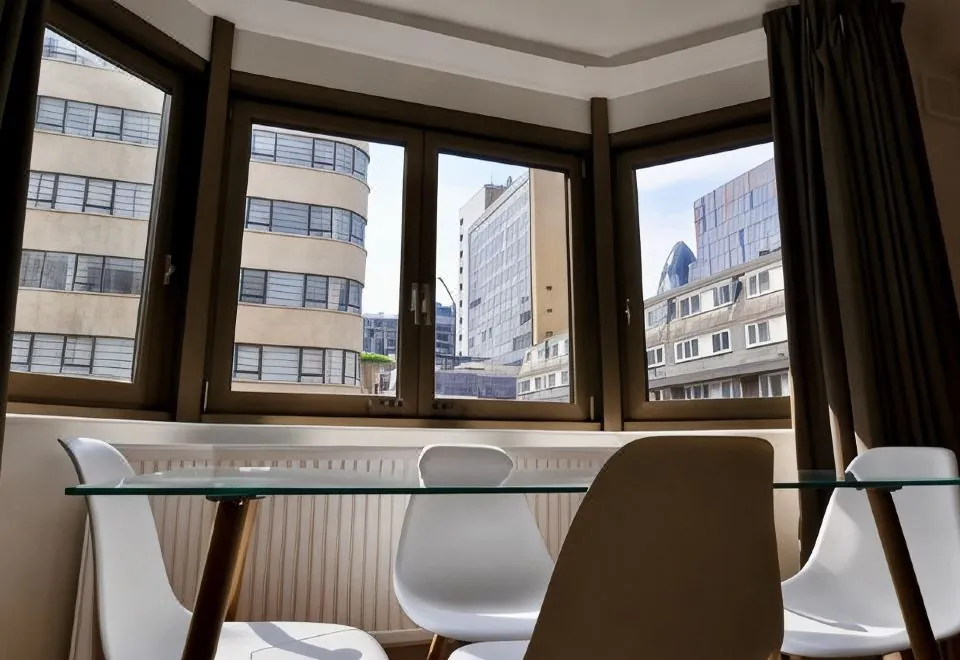 Marlyn Lodge – City of London