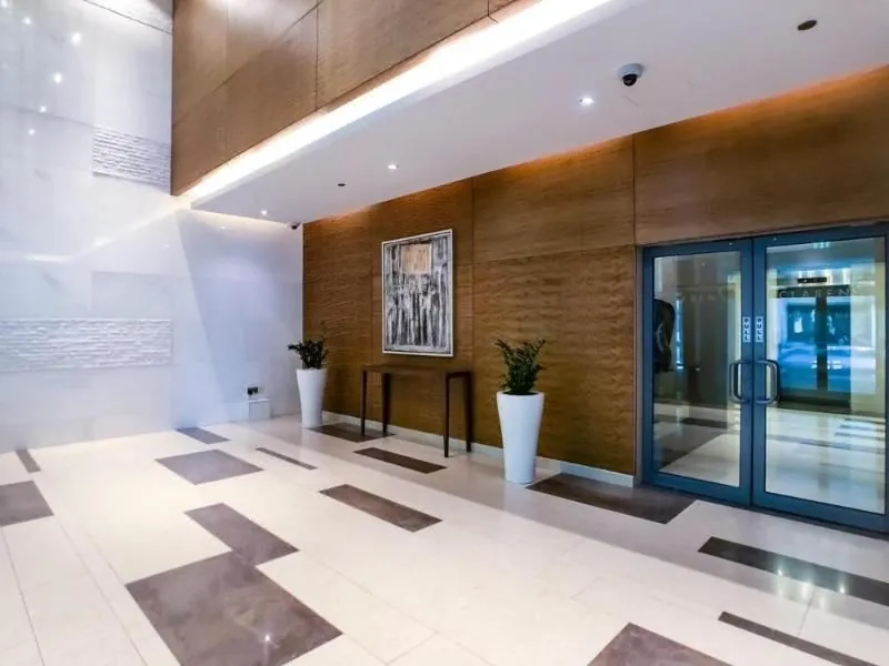 Dream Inn Apartments - Claren Downtown