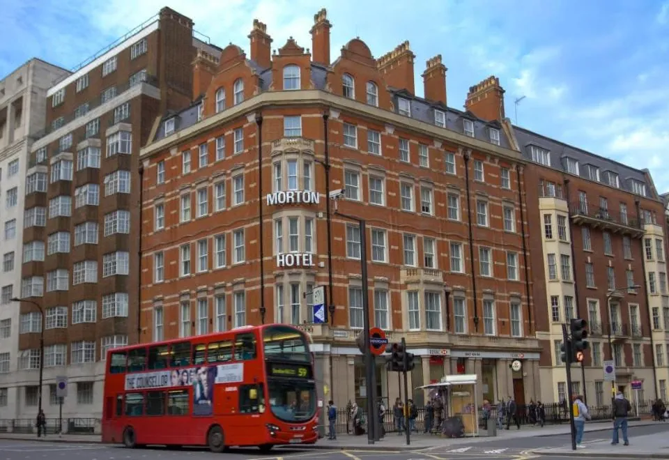 Morton Hotel