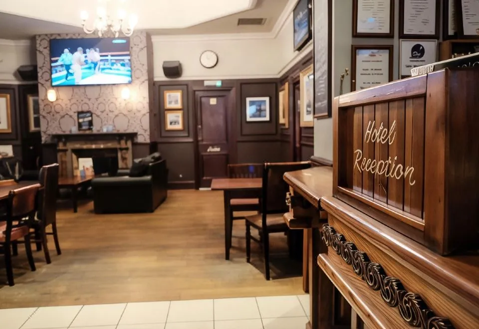 The Wellington Hotel