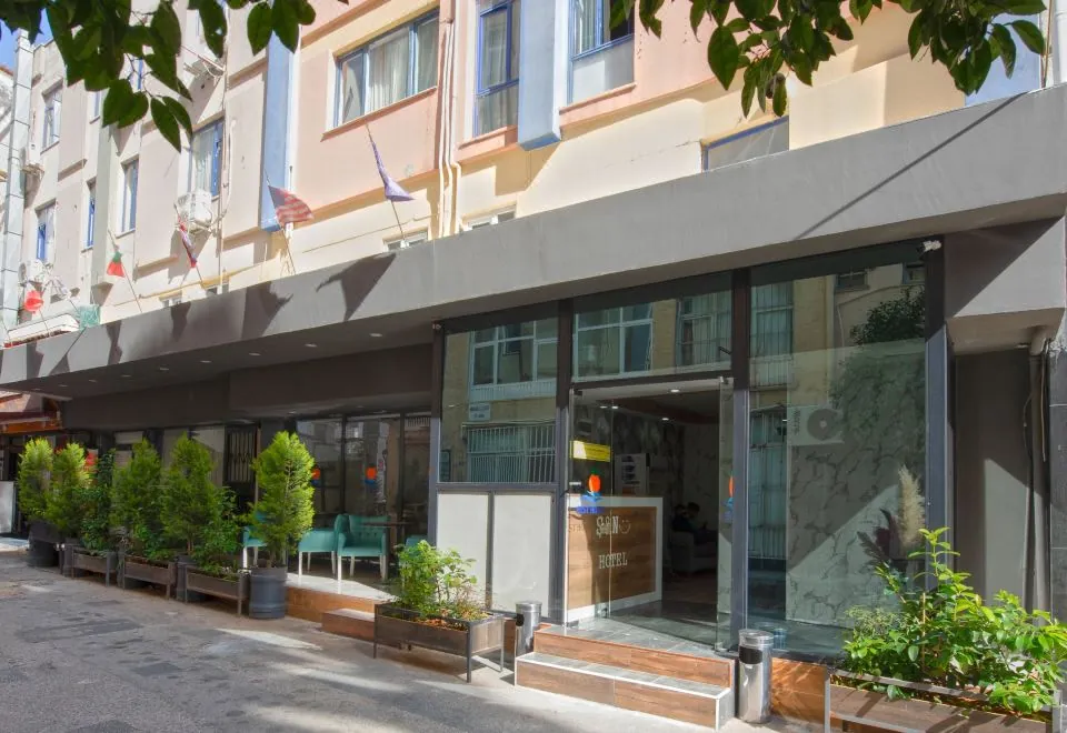 Gvar Apart Hotel
