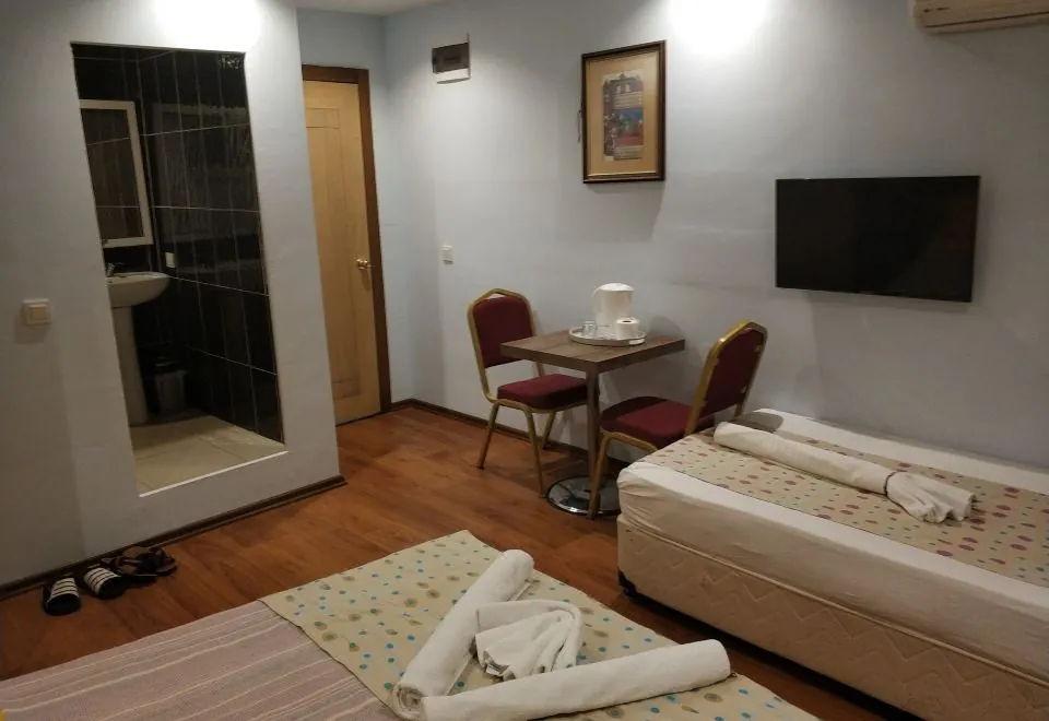 Gvar Apart Hotel