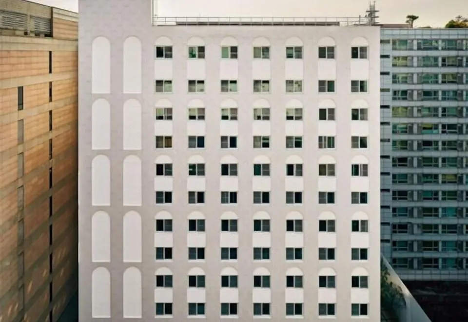 THE CONNOISSEUR Residence Hotel
