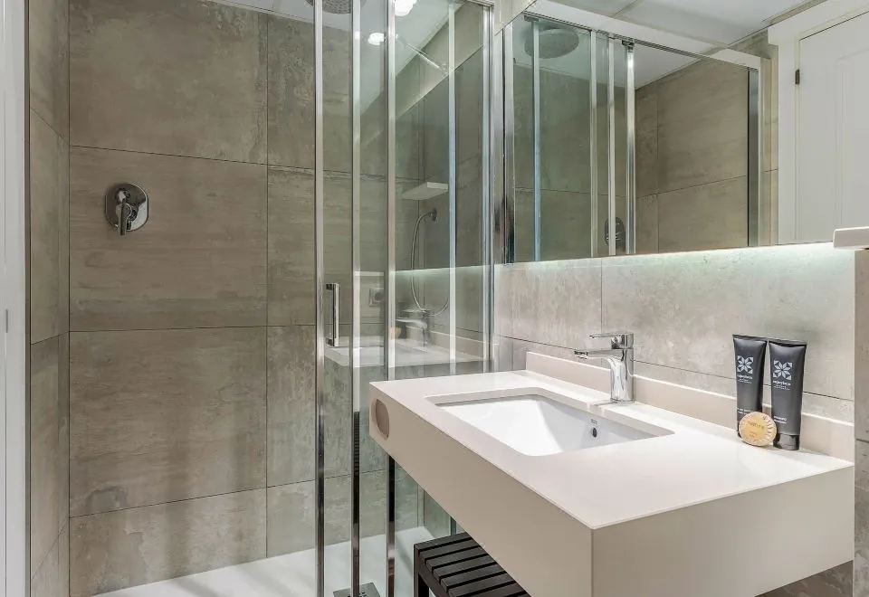 Enjoybcn Colon Apartments