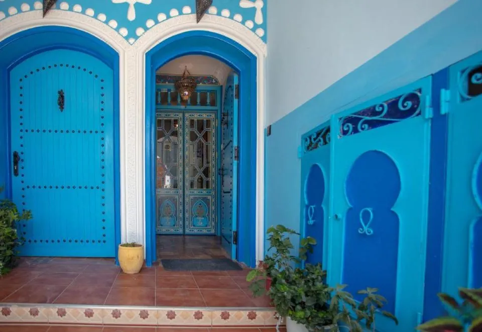 Puerta Azul