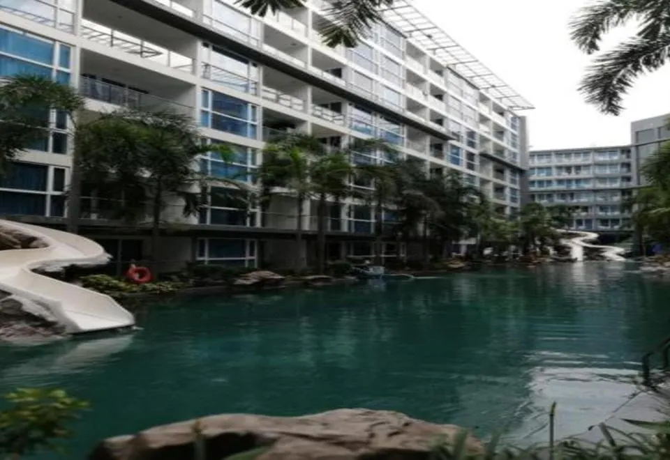 Avenue apartment, soi Buakaow 15