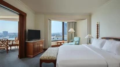 Montien Riverside Hotel Bangkok