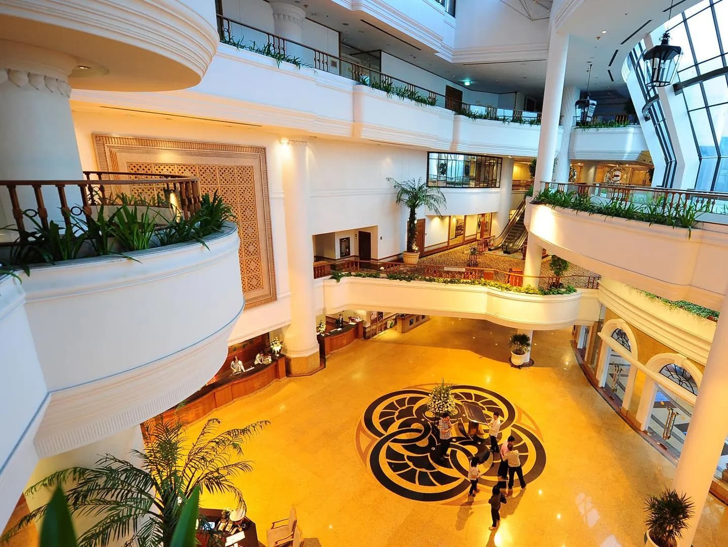 Montien Riverside Hotel Bangkok