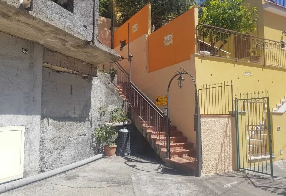 Le Grand Soleil Apartments