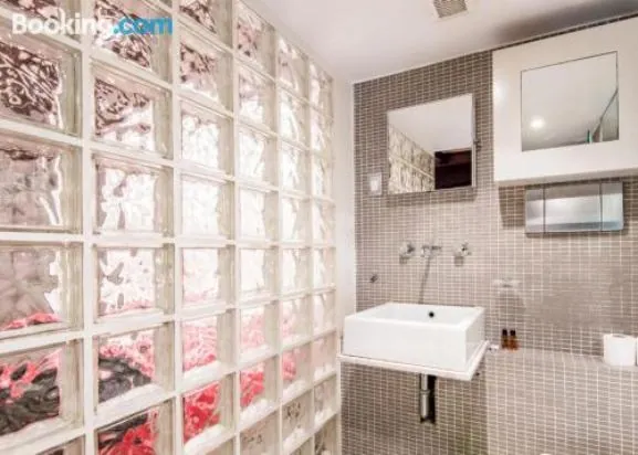 RSH Balestrari Apartments