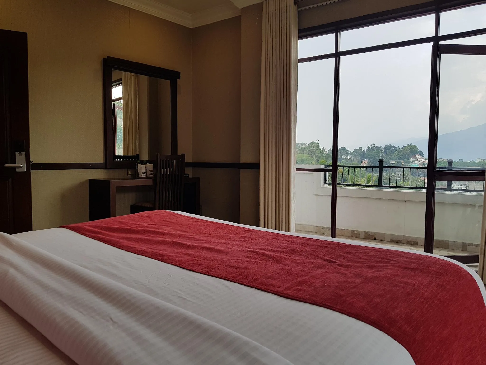 Galaxy City Hotel