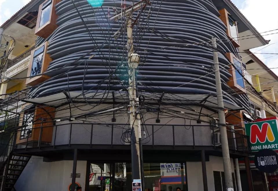 Borough Capsule Hostel Bali