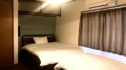 Shin Osaka Backpacker’s Hostel?