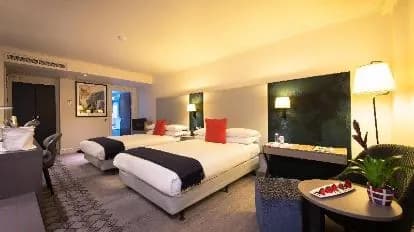 Doubletree by Hilton London Kensington
