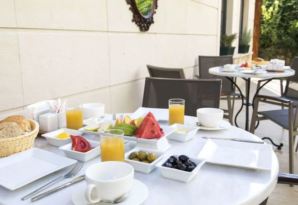 Sublime Porte Hotel