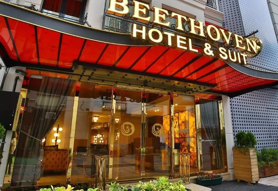 Beethoven Hotel & Suite