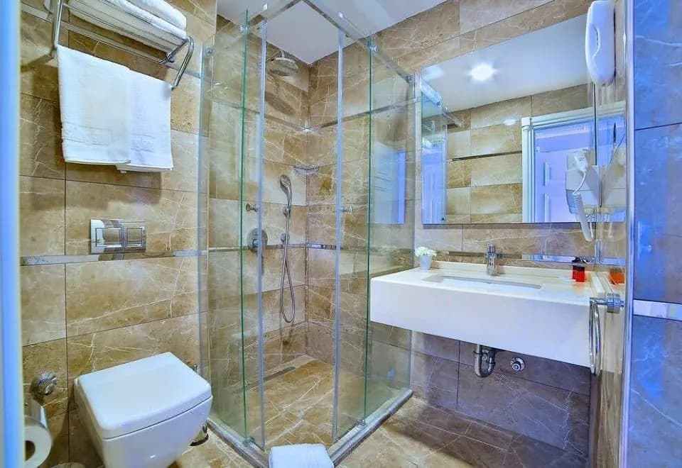 Beethoven Hotel & Suite