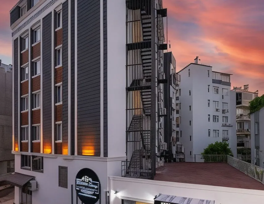 DIAMOND luxury HOTEL
