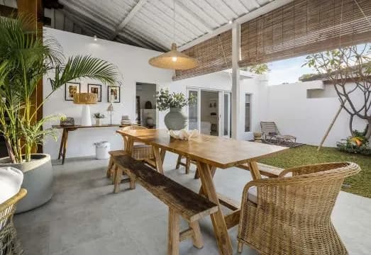 A Casa Di Renucci by Alfred in Bali
