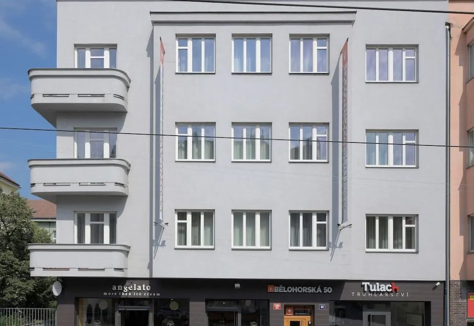 DownTown Suites Belohorska