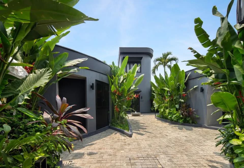 Je Ne Sais Quoi Seminyak