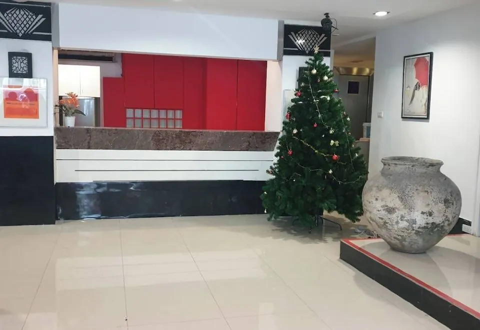 Zen Hotel @18