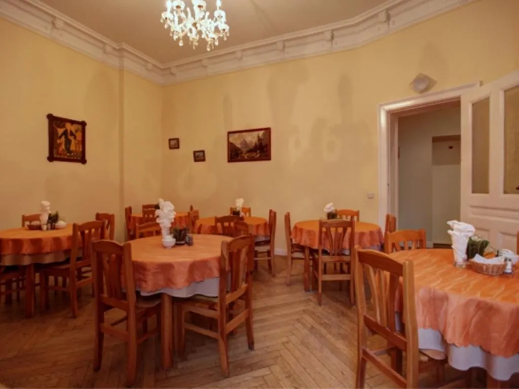 Hotel Bernstein