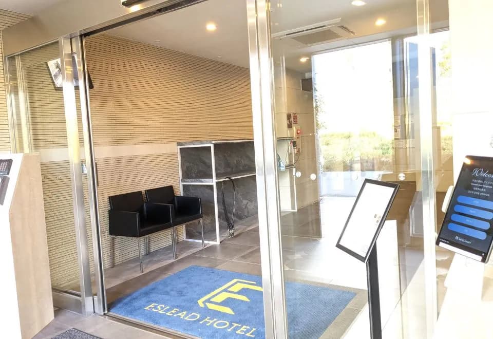 ESLEAD HOTEL Osaka Ebisu