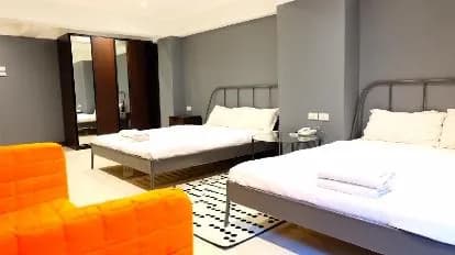 Cloud 9 Lodge