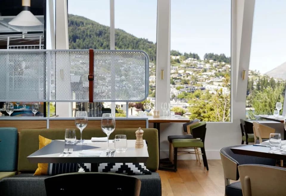 QT Queenstown