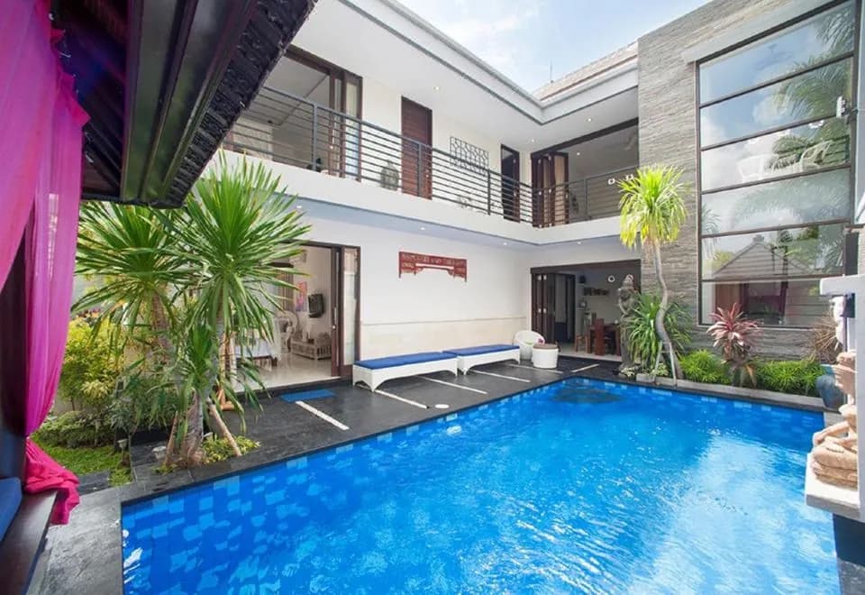 Villa Penelopy