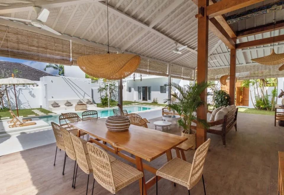 Villa M2 Seminyak by Alfred in Bali