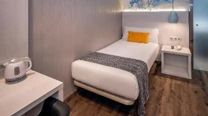 Hostal Operaramblas