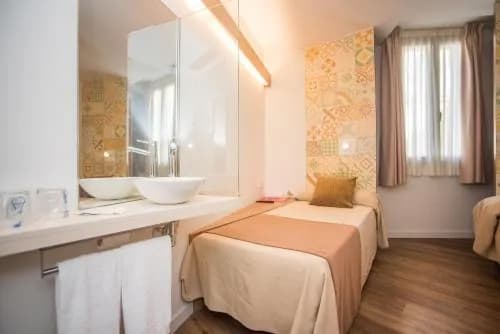 Hostal Marenostrum