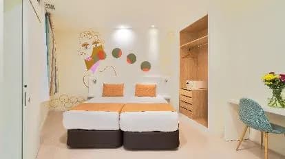 Blume Cruz Suites