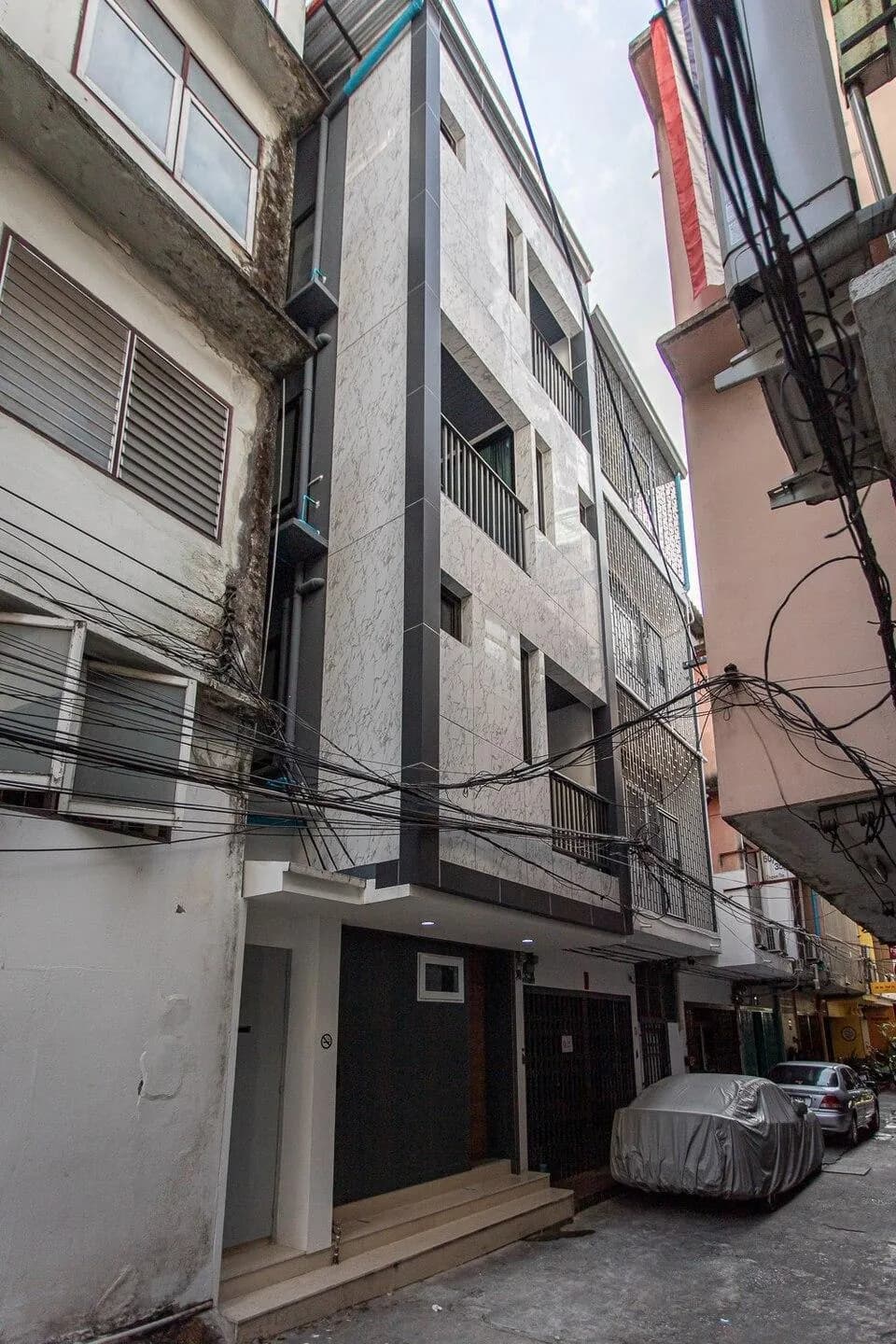 P2 Silom Large 2beds full kitchen WIFI 4-6pax