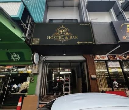 PJ Hostel & Bar
