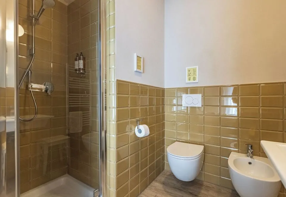 B & B La Cornice - Gina Room with Bathroom and Private Terrace