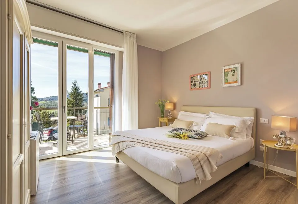 B & B La Cornice - Gina Room with Bathroom and Private Terrace