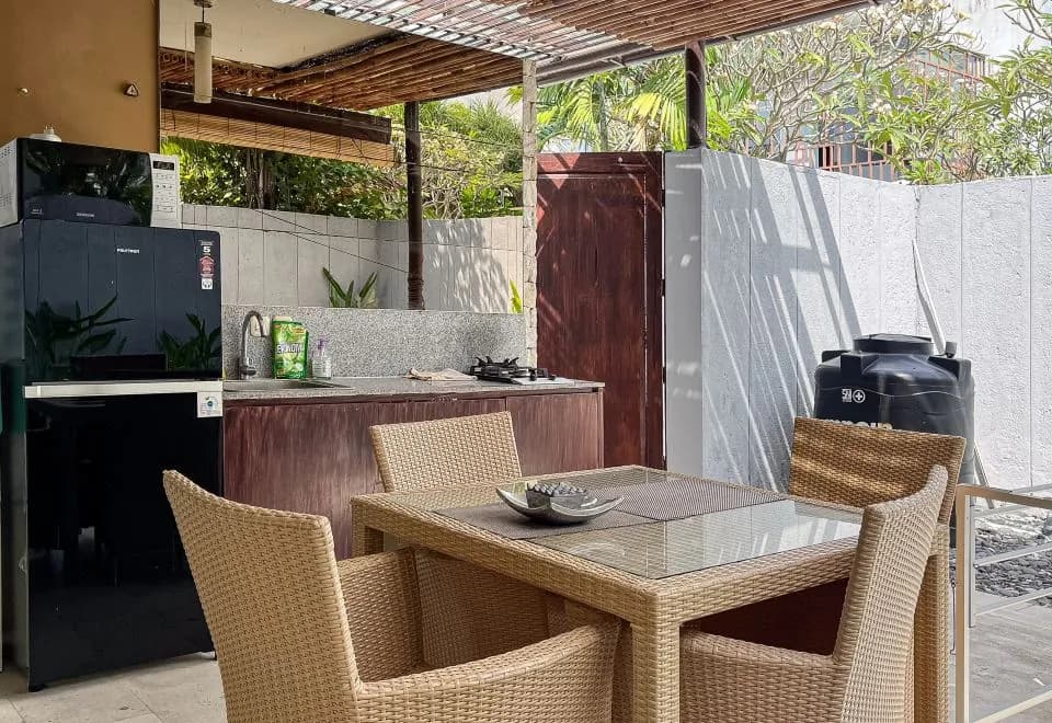 Green Leaf Villa ( 1 Bedroom pool Villa with Minimum Stay 2 Nights )