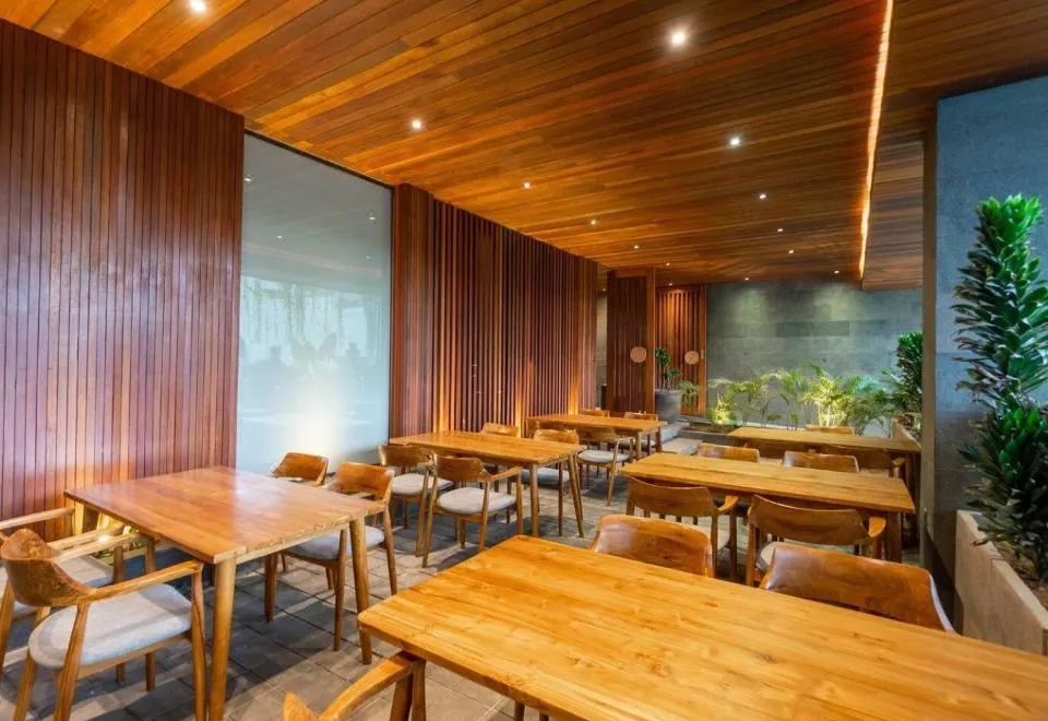 LOI Mansion Managed by ARM One Hundred