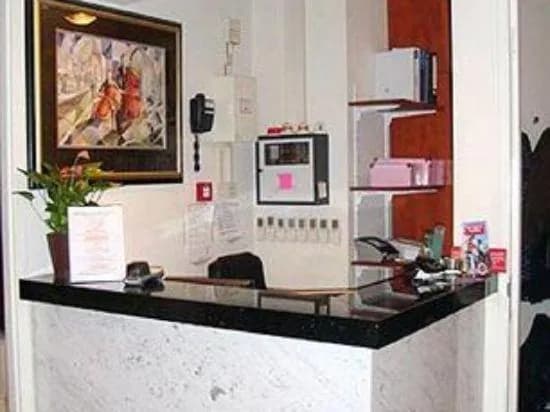 Blossoms City Hotel