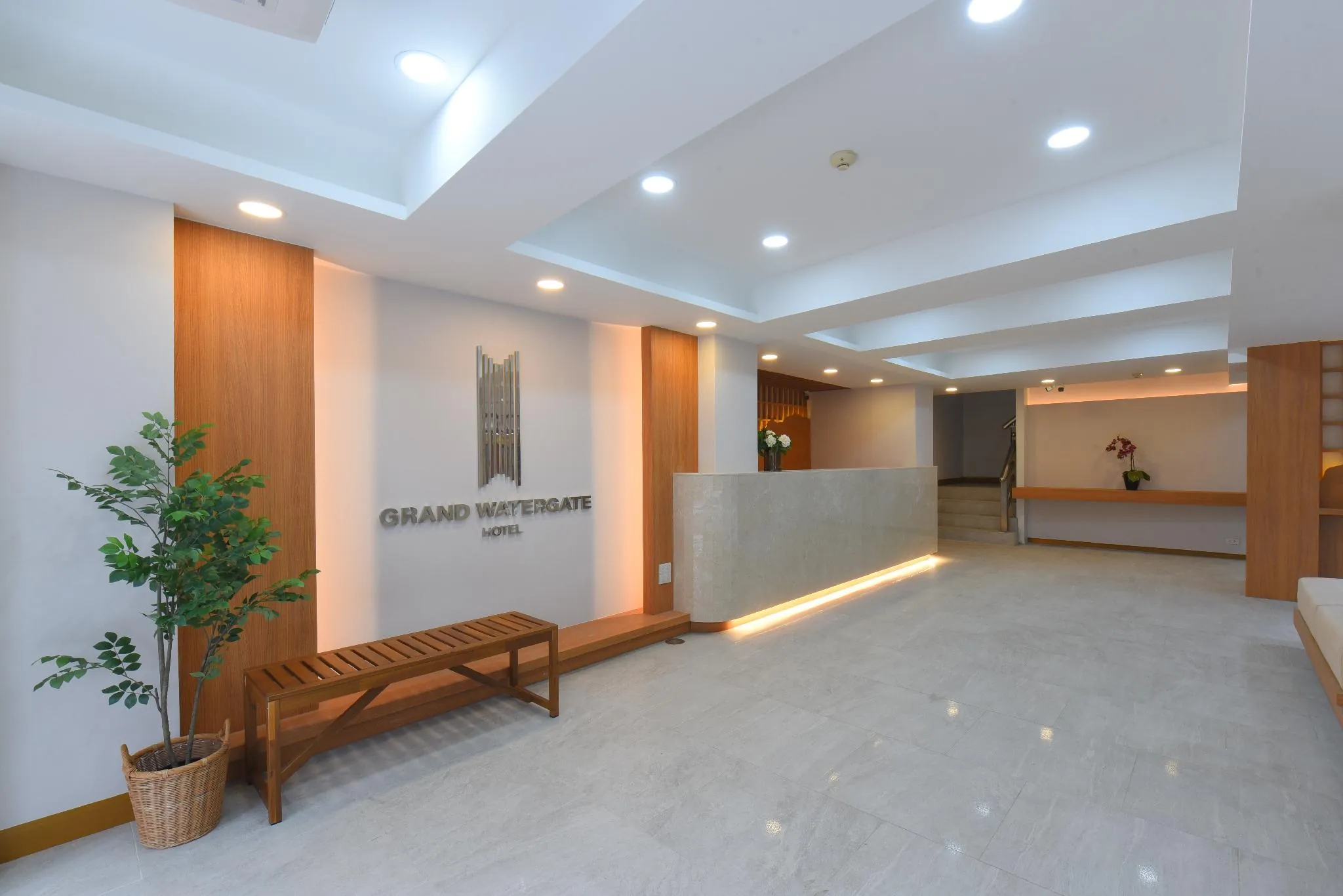 Grand Watergate Hotel