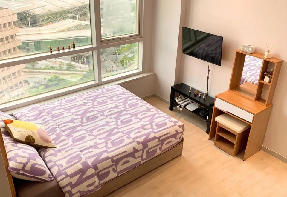 Travel House