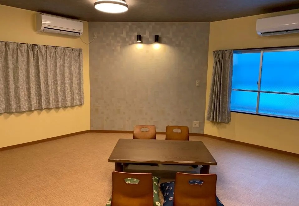 Hotel Tsukushi