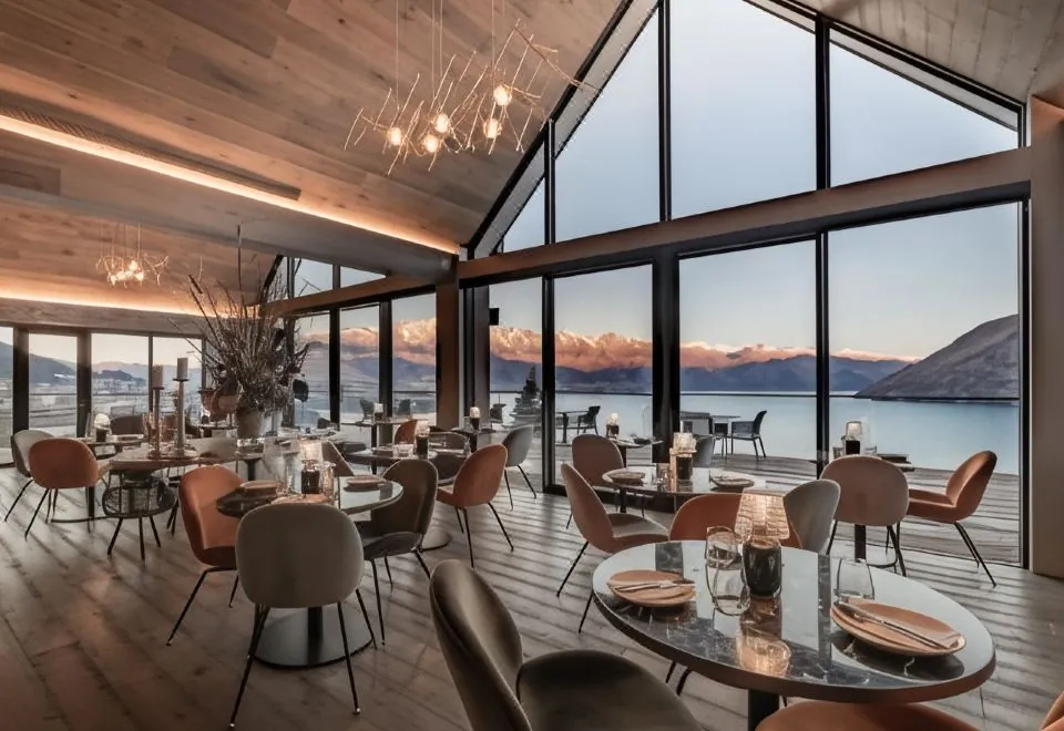 Kamana Lakehouse