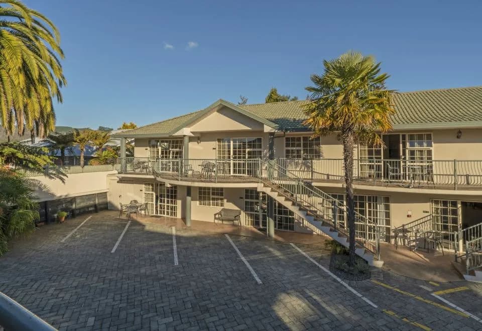 Silver Fern Rotorua Suites & Spa