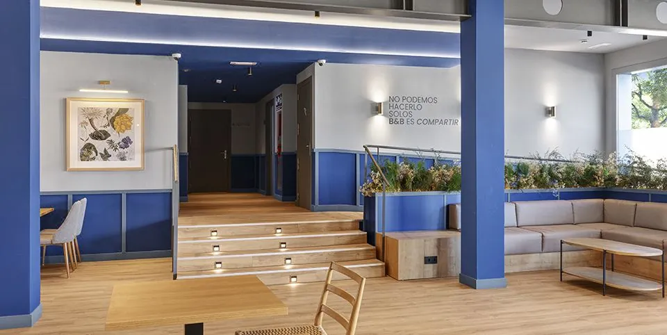 B&B Hotel Girona 2